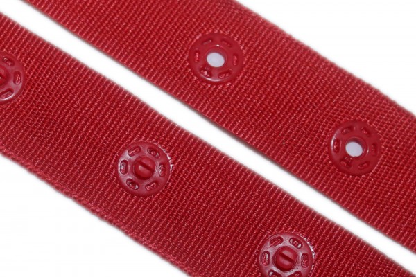 Body-Verschluss, Druckknopfband